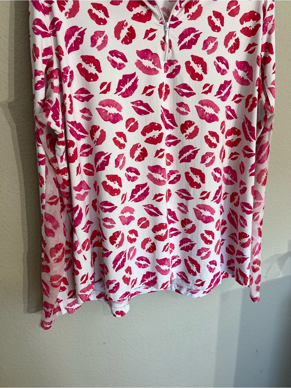 Ibkul quarter zip long sleeve lightweight top kiss red lip print sz XXL golf - Picture 4 of 12
